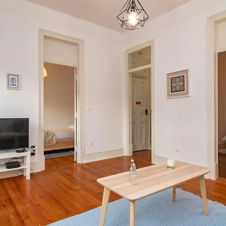 Spacious In Anjos By Lovelystay Апартаменты *