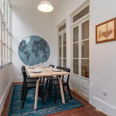 Spacious In Anjos By Lovelystay Апартаменты *