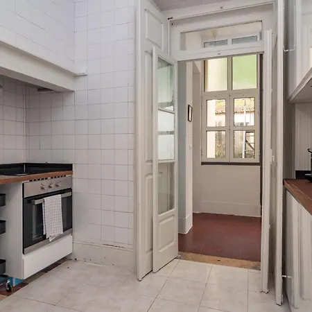 Apartment Anjos' Escape By Lovelystay
