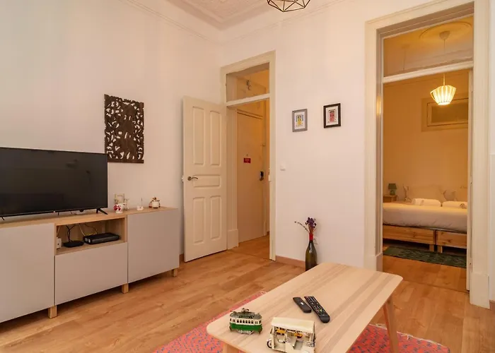 Apartment Anjos' Escape By Lovelystay Lisbon