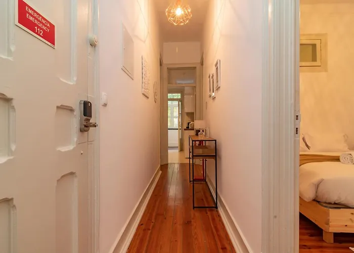 Apartment Anjos' Escape By Lovelystay Lisbon